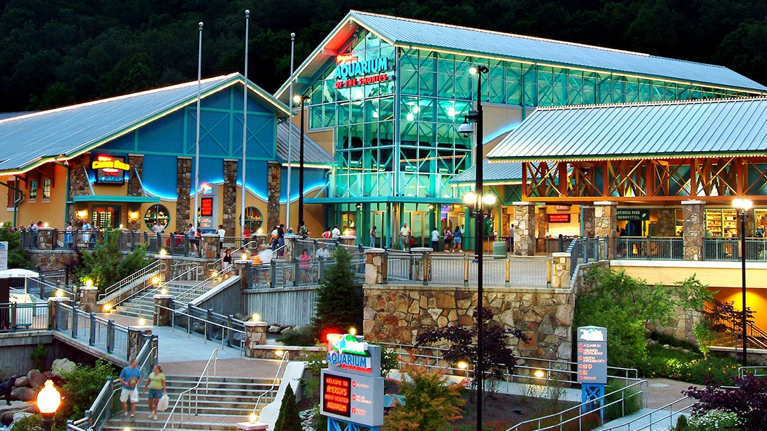 4 Days, 3 Nights at Gatlinburg Town Square by Exploria Resorts